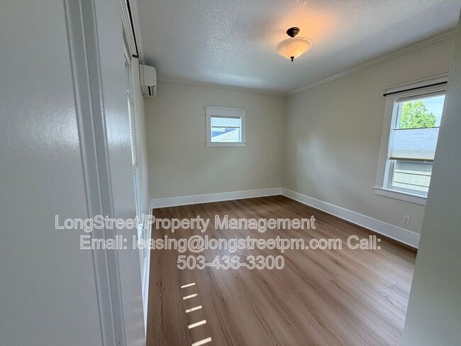 Building Photo - 1749 SE 46th Ave