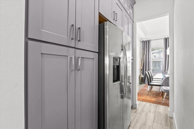 Building Photo - Waterfront Luxury Living | Private Dock + Direct Tampa Bay Access