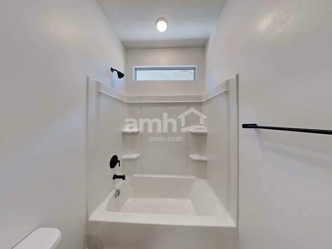 Building Photo - 4137 S 105th Dr