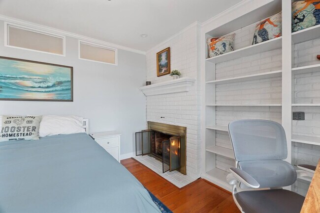 Building Photo - Serene Retreat - Hot Tub, Private Dock & Fire Pit