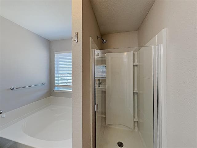 Building Photo - 632 Hutchins Dr