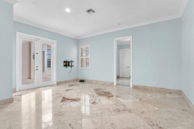 Building Photo - 6089 Bither Way