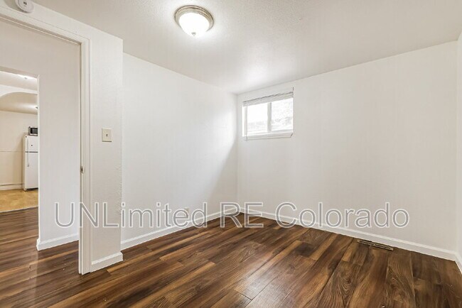 Building Photo - 725 N Julian Street