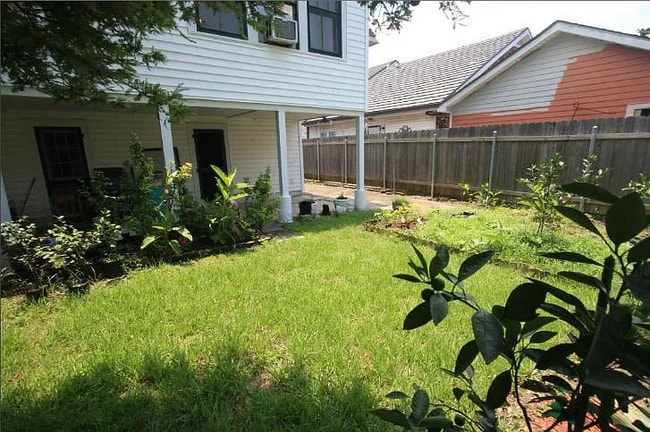 Building Photo - 4931 S Rocheblave St