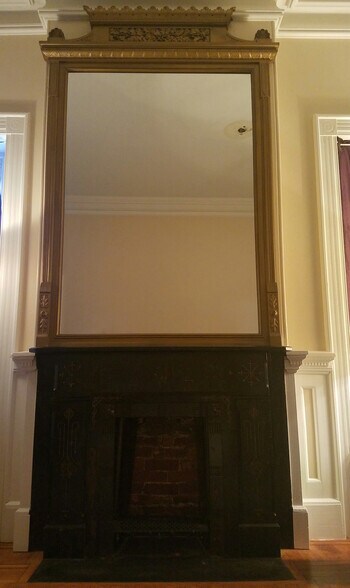 Building Photo - 8139 Frankford Ave