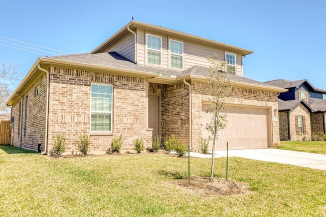 Building Photo - 410 Magnolia Ln