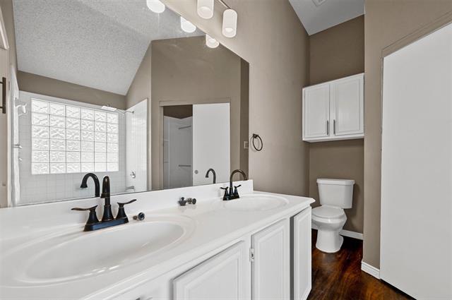 Building Photo - 10116 Long Rifle Dr