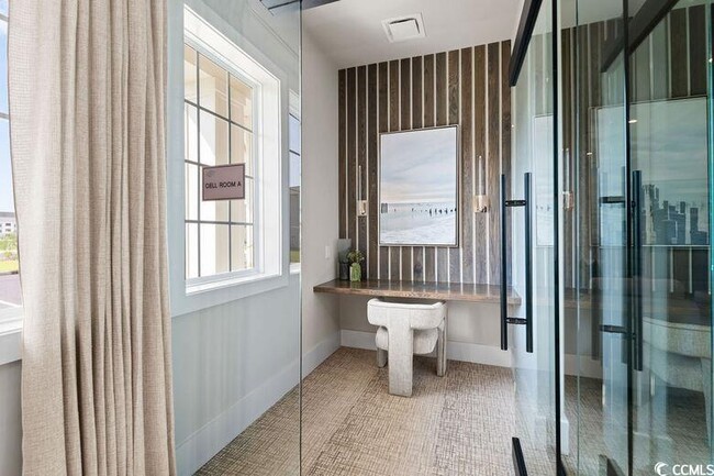 Building Photo - 8840 Henry Rd