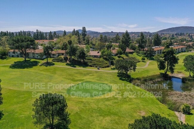 Building Photo - 12576 Oaks N Dr