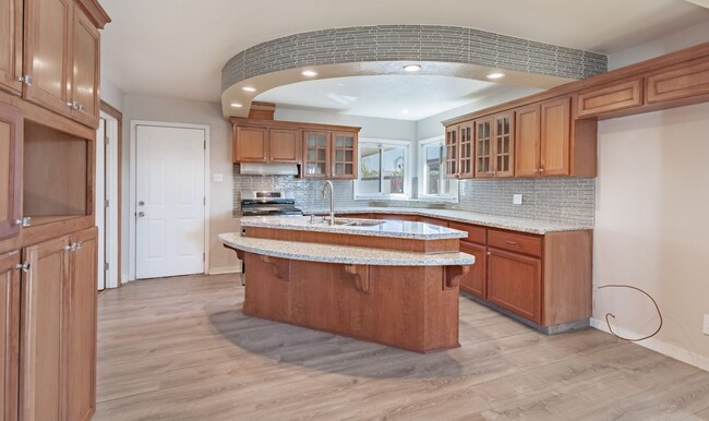 Building Photo - Charming 2 Bed / 2 Bath Home with Trailer Parking – Sanger, CA