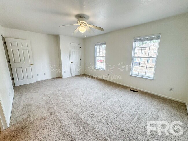 Building Photo - 4270 Williamsbrook Ln