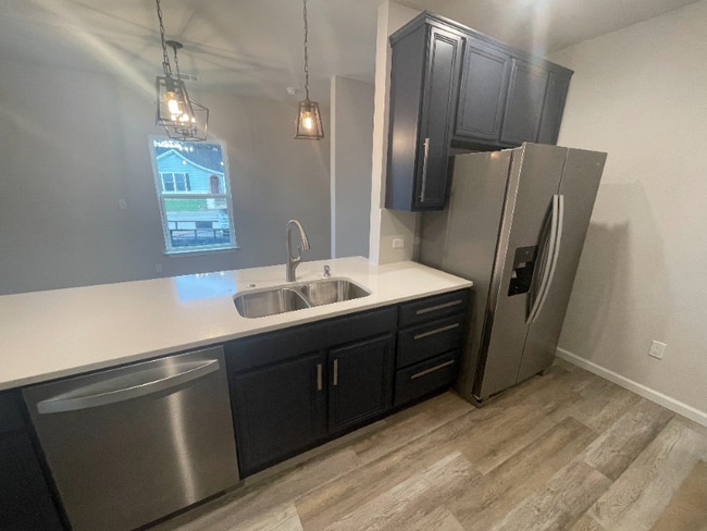 Building Photo - 407 E Houston St