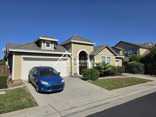 Building Photo - Charming 4 bedroom 2 bathroom home in Elk Grove!