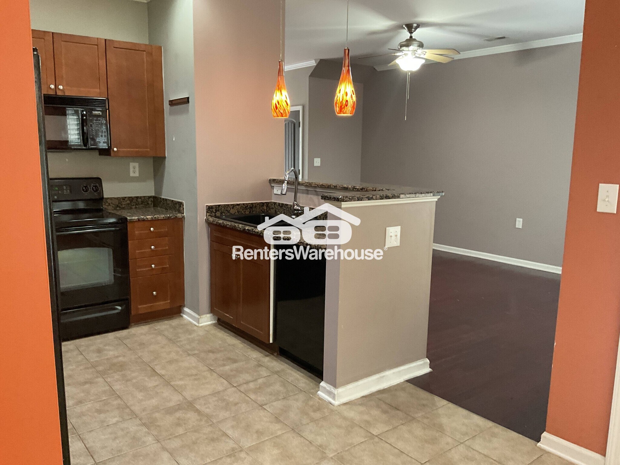 Building Photo - 15406 St Christopher Ct