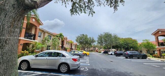 Building Photo - 3478 Briar Bay Blvd