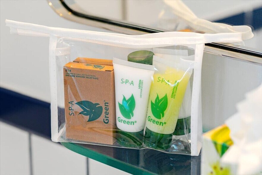 Building Photo - 1700 Alton Rd