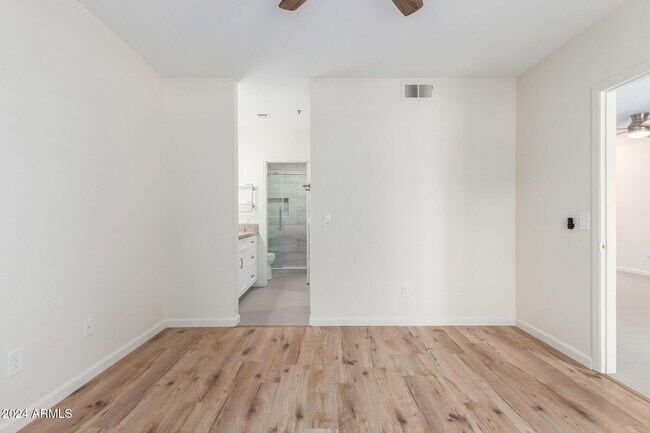 Building Photo - 9450 E Becker Ln