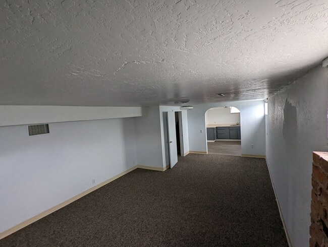 Building Photo - Beautiful Four Bedroom House Near Franklin...