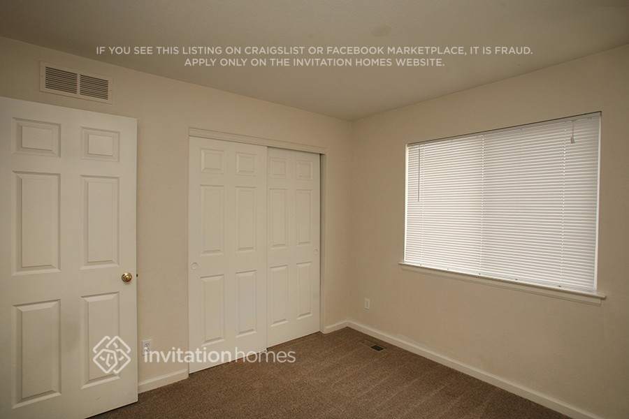 Building Photo - 10224 S Cherryhurst Ln