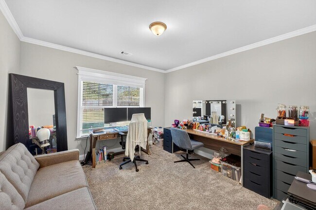 Building Photo - 6071 Big Pond Trl