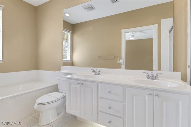 Building Photo - 28721 Alessandria Cir