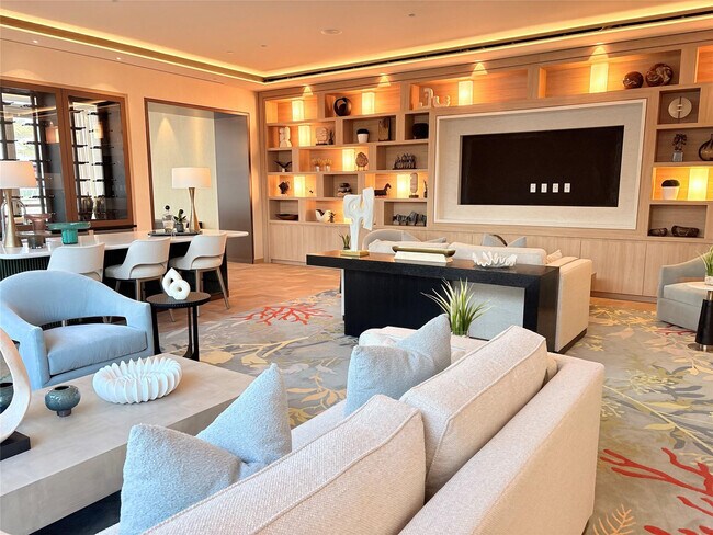 Building Photo - 151 N Seabreeze Blvd