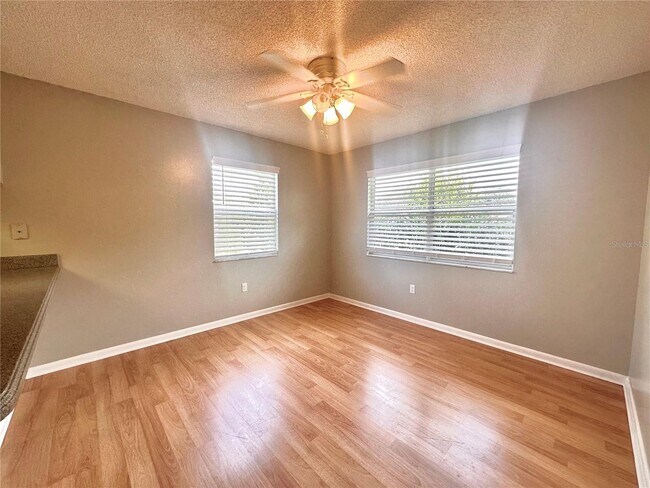 Building Photo - 1649 Selkirk Dr