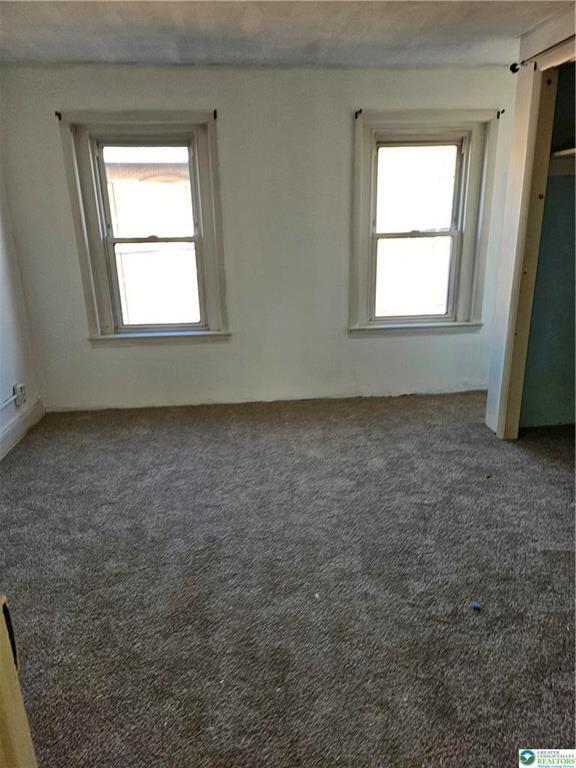 Building Photo - 734 N Meadow St