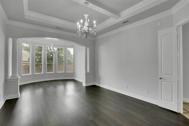 Building Photo - 410 Aylesbury Ct