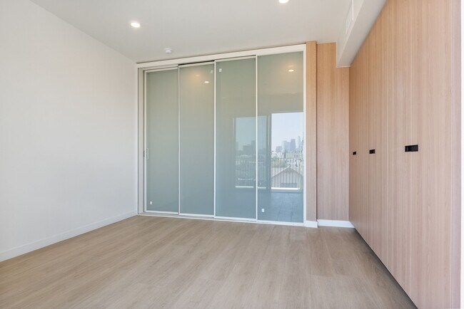 Building Photo - BRAND NEW CONSTRUCTION - Move-In Special 8...