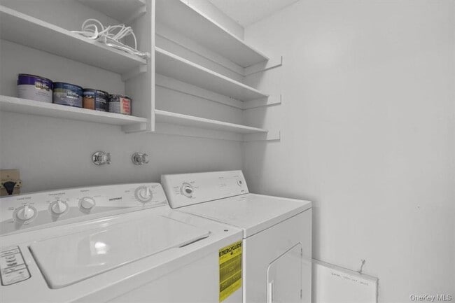 Building Photo - 49 A Heritage Hills