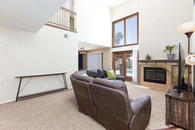 Building Photo - 9817 Dardanelle Ct