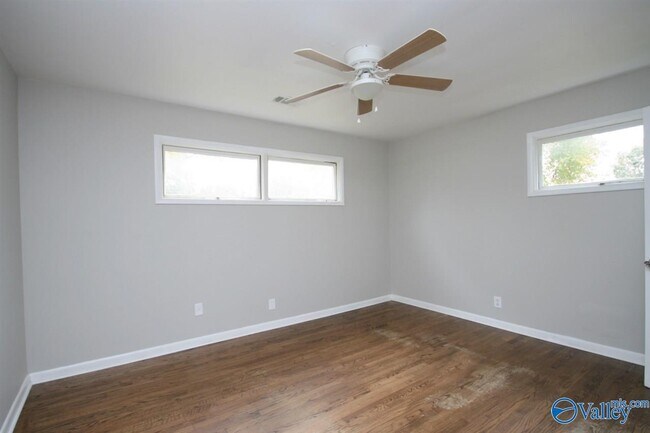 Building Photo - 1607 Clb Vw Dr NW