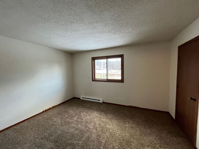Building Photo - 149515-149515 Wineberry Ln