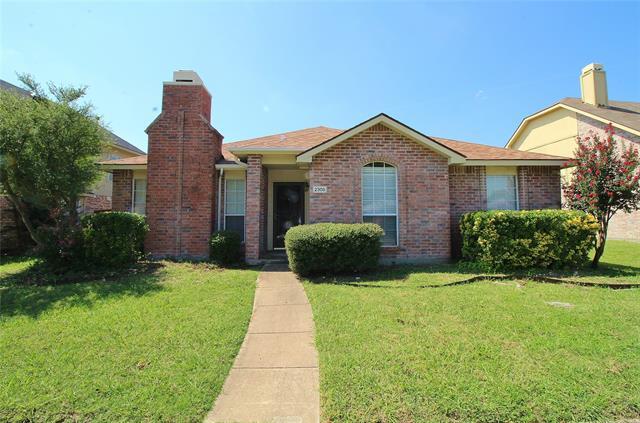 Primary Photo - 2305 Valley Creek Dr