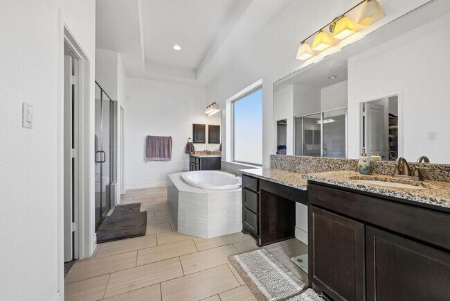 Building Photo - 504 Montalcino Ln