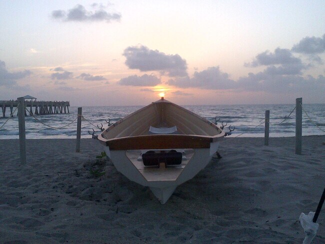 Building Photo - 1150 Emerald Ln