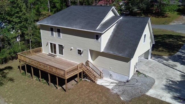 Building Photo - 104 Acorn Ridge Ct