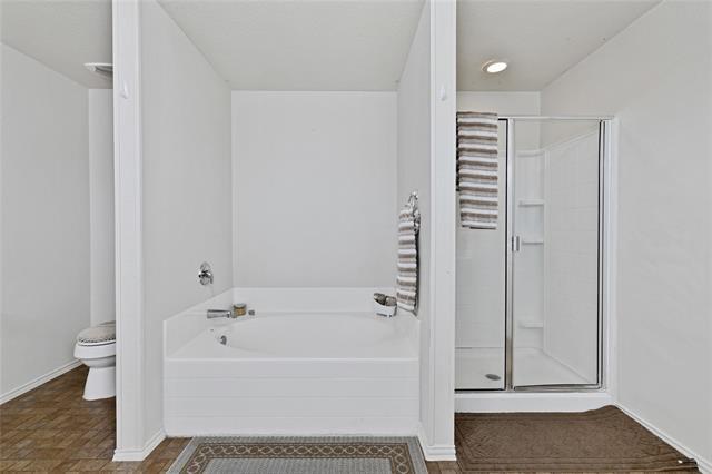 Building Photo - 520 Del Mar Dr