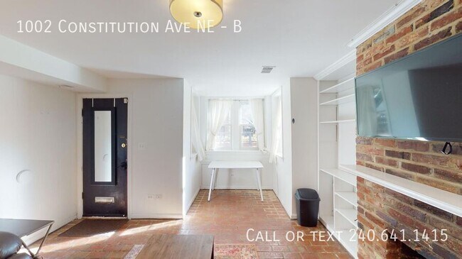 Building Photo - 1002 Constitution Ave NE