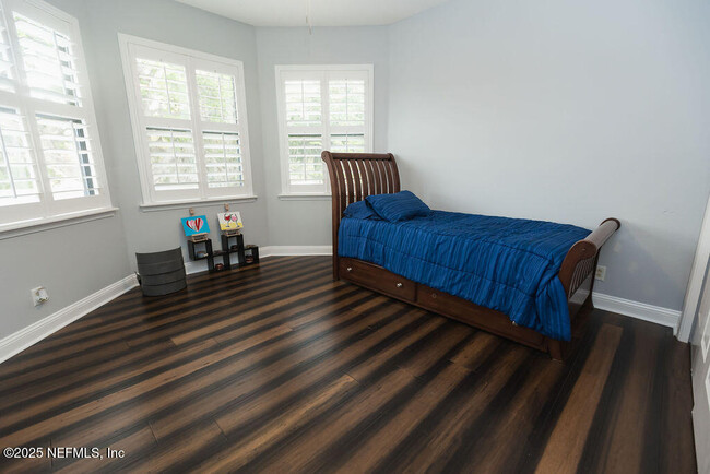 Building Photo - 5335 Clapboard Creek Dr