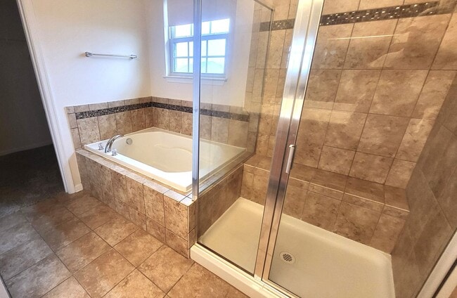 Building Photo - Beautiful 4 Bedroom House in Simpsonville SC!