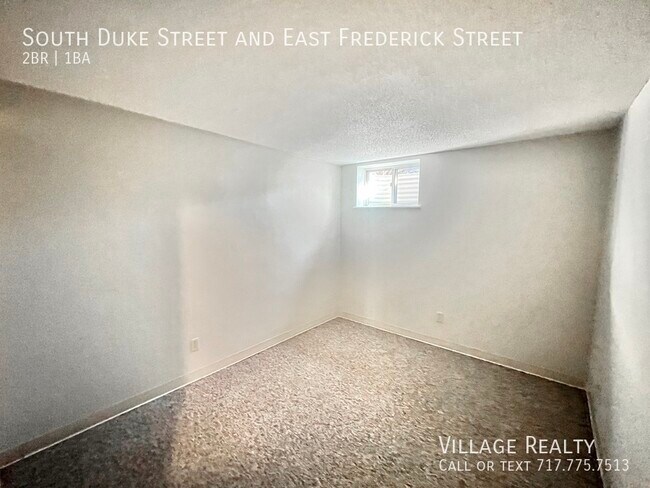 Building Photo - 129 S Duke St