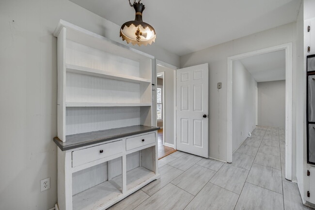 Building Photo - "Charming 3-Bedroom Home with pool in Rock Hill!"