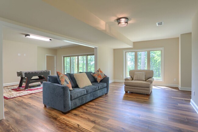 Building Photo - 11409 Weatherstone Dr