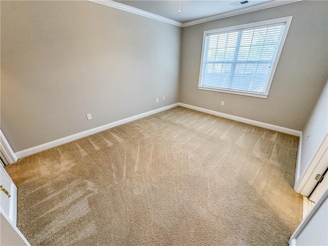 Building Photo - 2000 Sterling Ct