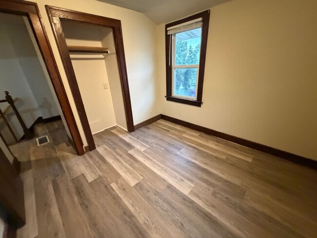 Building Photo - 306 Dawes St