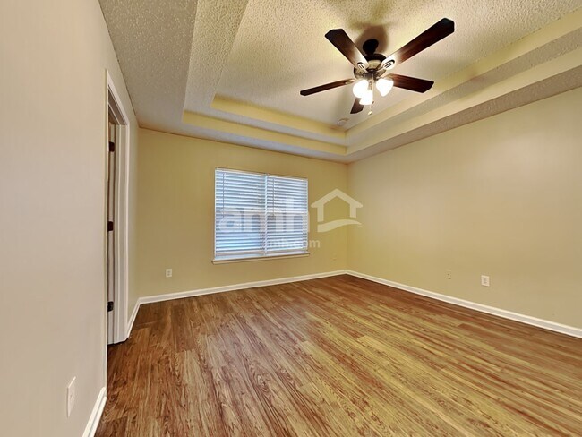 Building Photo - 1860 Enterprise Ave