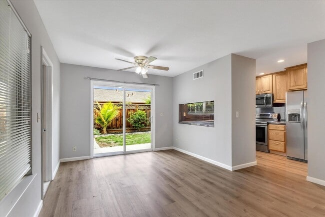 Building Photo - San Jose 4 Bedroom with Solar Power & Central A/C