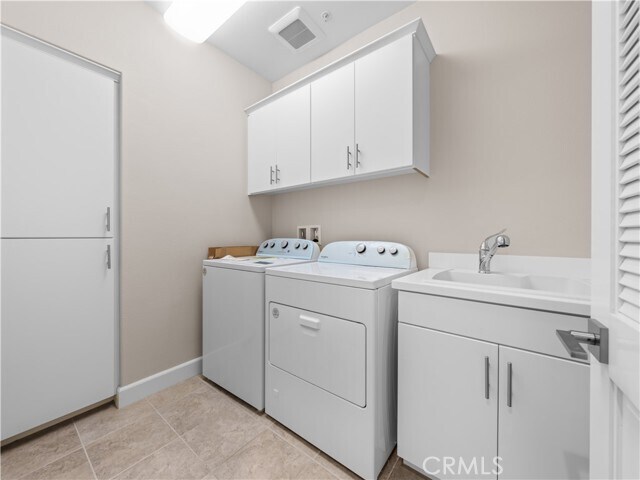 Building Photo - 88 Quill